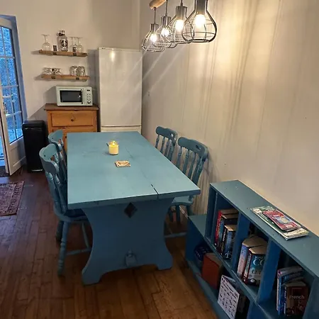 Vakantiehuis Le Bijou Bleu - A Cosy French With Great Wifi ! *