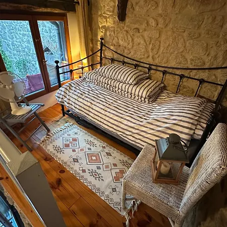 Le Bijou Bleu - A Cosy French With Great Wifi ! Vakantiehuis